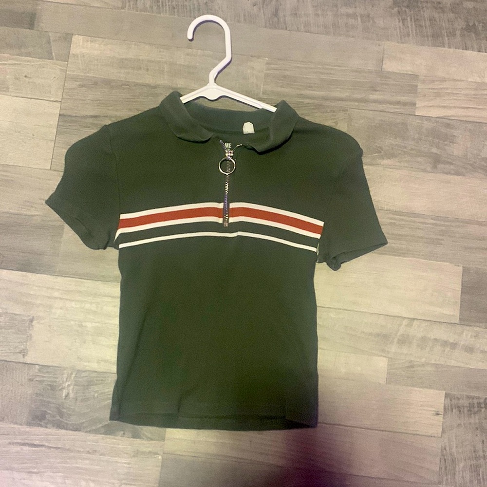 Short Sleeve T-shirt - Cropped
